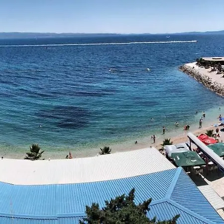 Neda * Split
